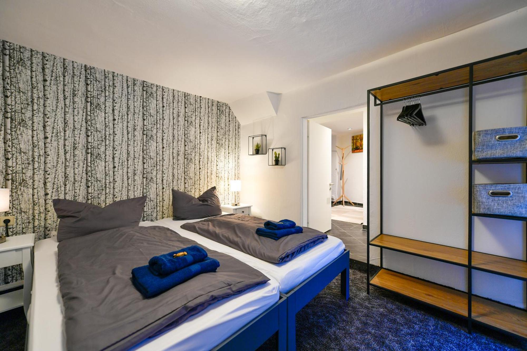Grosses Spree Apartment, 3 Schlafzimmer Bis 10 Personen, 4X Kfz Parkplatz, Terrasse, Waschtrockner, Wlan, Netflix 콧부스 외부 사진
